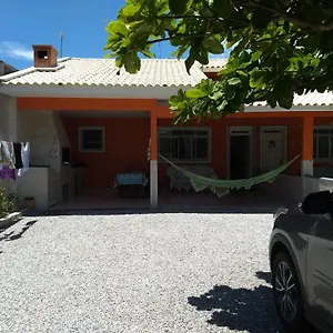 https://casa-de-praia-governador-celso-ramos.santa-catarina-brasil.com