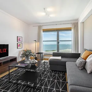 Whome Panoramic View With Elevator, Ac, Garage Perfect For Families & Business Travellers Apartamento