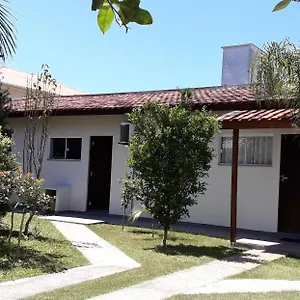 https://casa-canarinho-praia-do-campeche.santa-catarina-brasil.com
